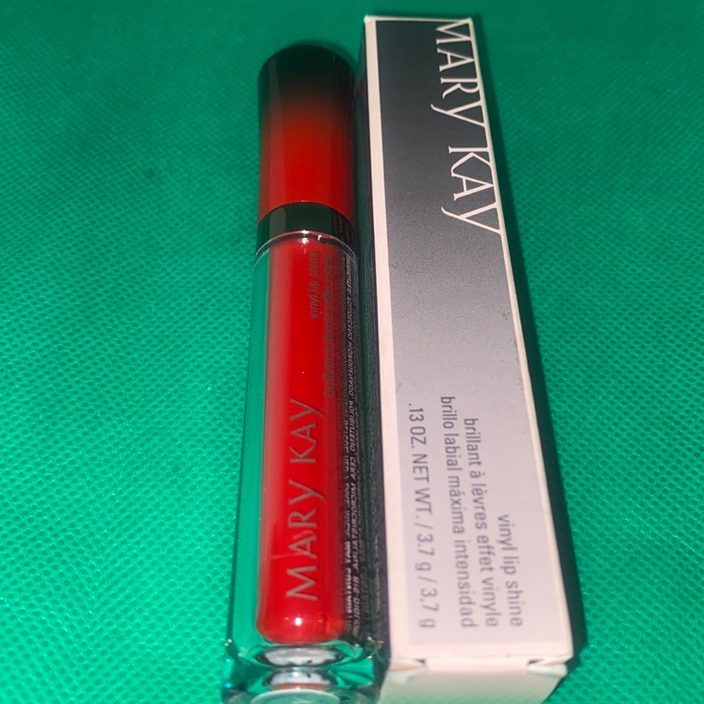 Mary Kay Vinyl Lip Shine